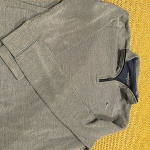 Chambray blue quarter zip shirt. Vineyard vines. Size medium. Great condition